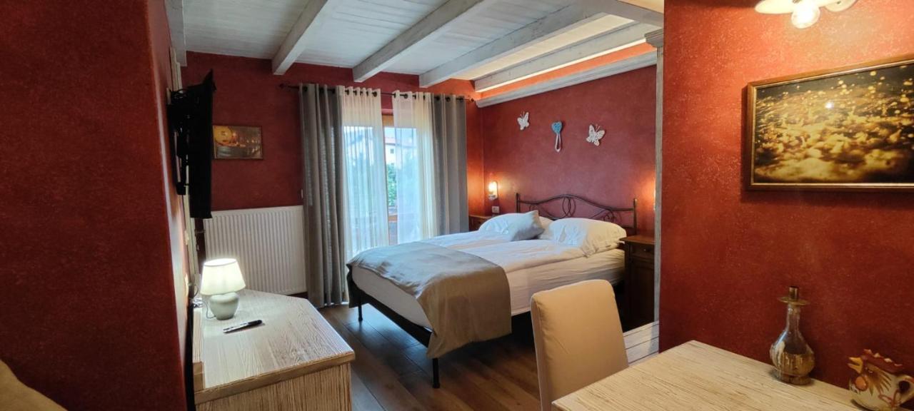 Cebron Family Estate Hotell Branik Eksteriør bilde