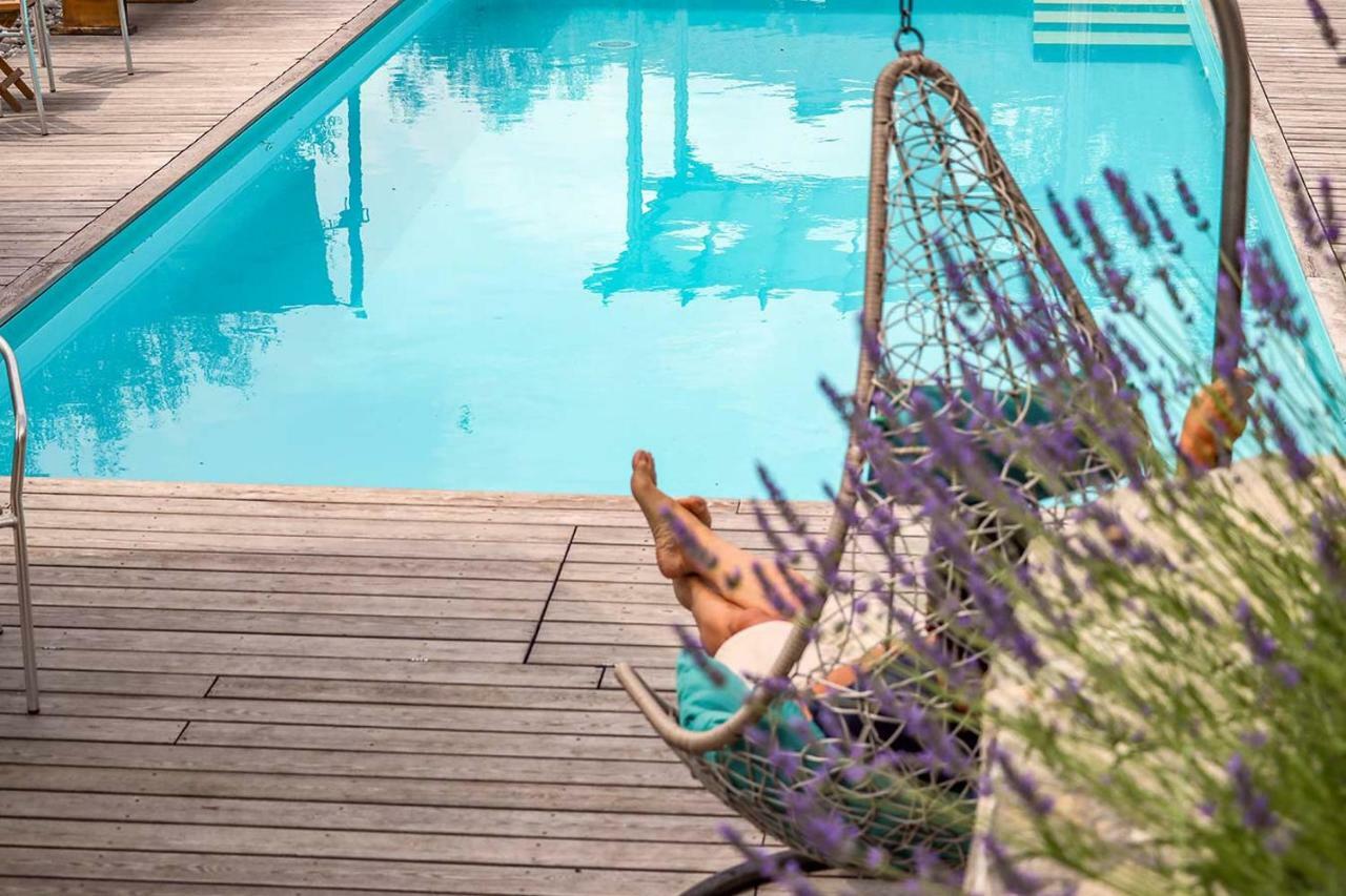 Cebron Family Estate Hotell Branik Eksteriør bilde